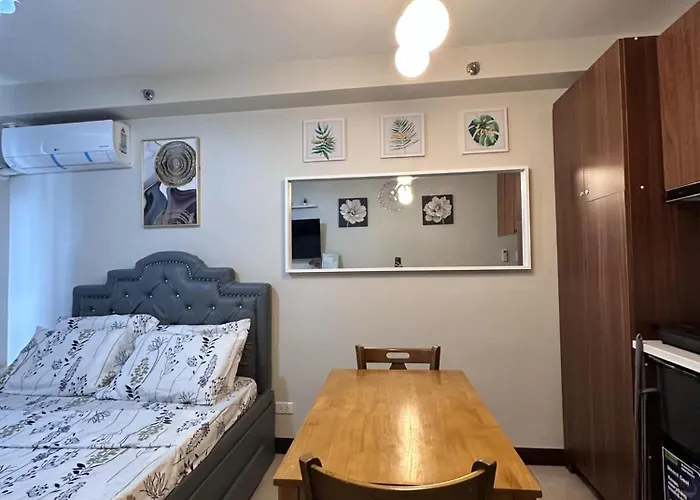 J&a Arcadia Hotel apartamentowy Lapu-Lapu City